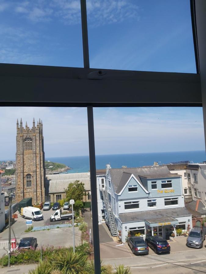 Surfside Stop 3* New Quay