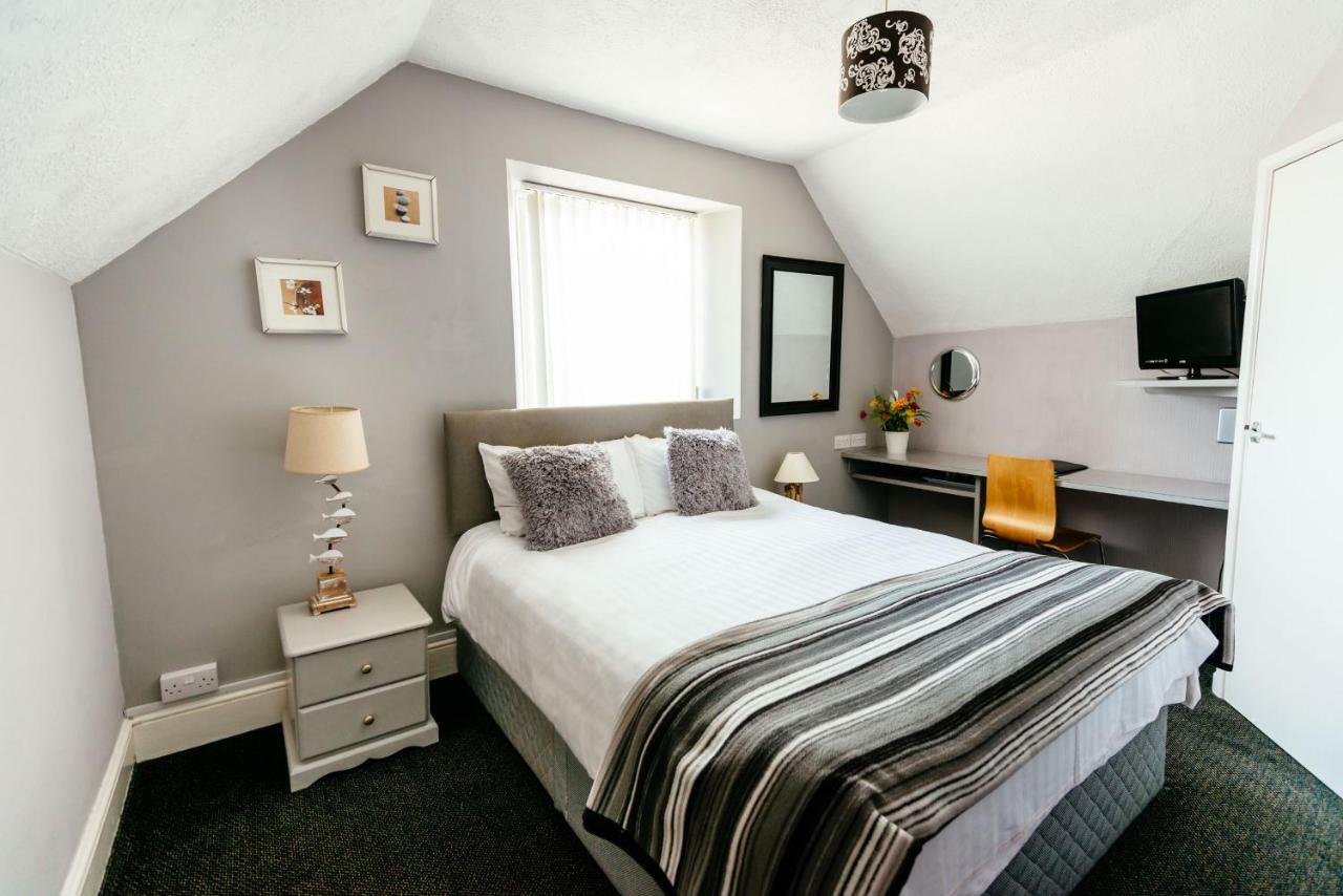 Surfside Stop Gasthof 3*